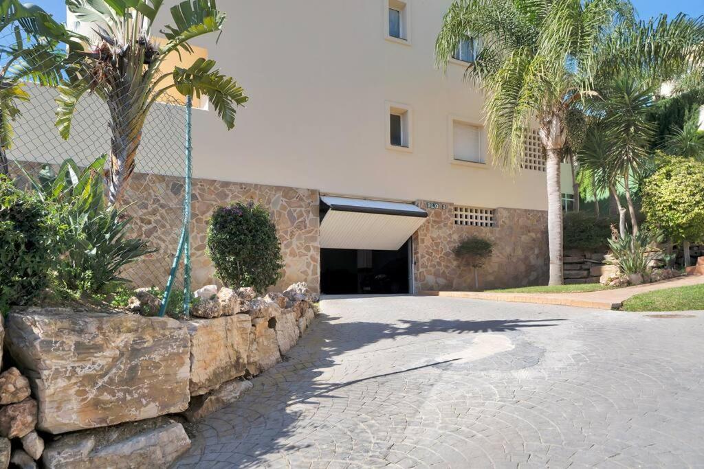Con Terraza Y Acceso A La Piscina En Mijas - Ocean Golf 25 Apartment Málaga